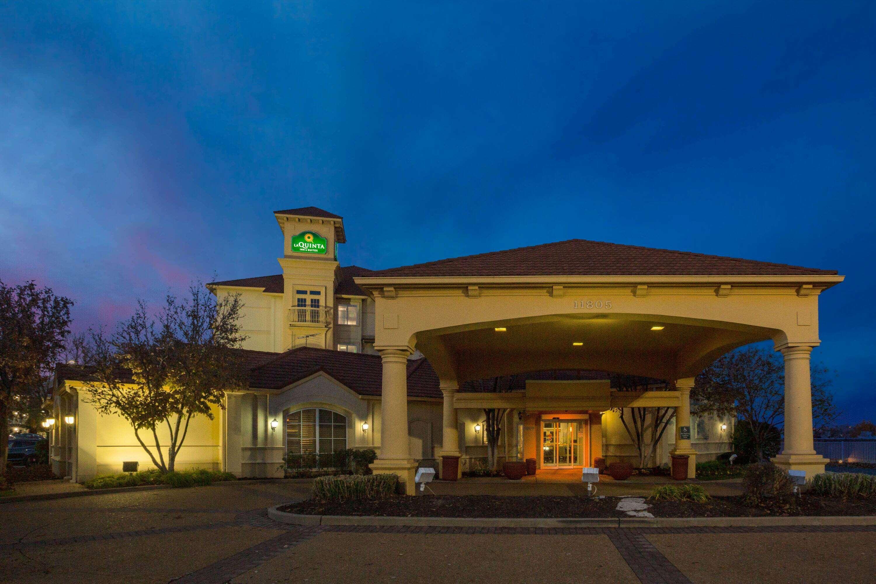 La Quinta By Wyndham St. Louis Westport Hotel Maryland Heights Eksteriør billede