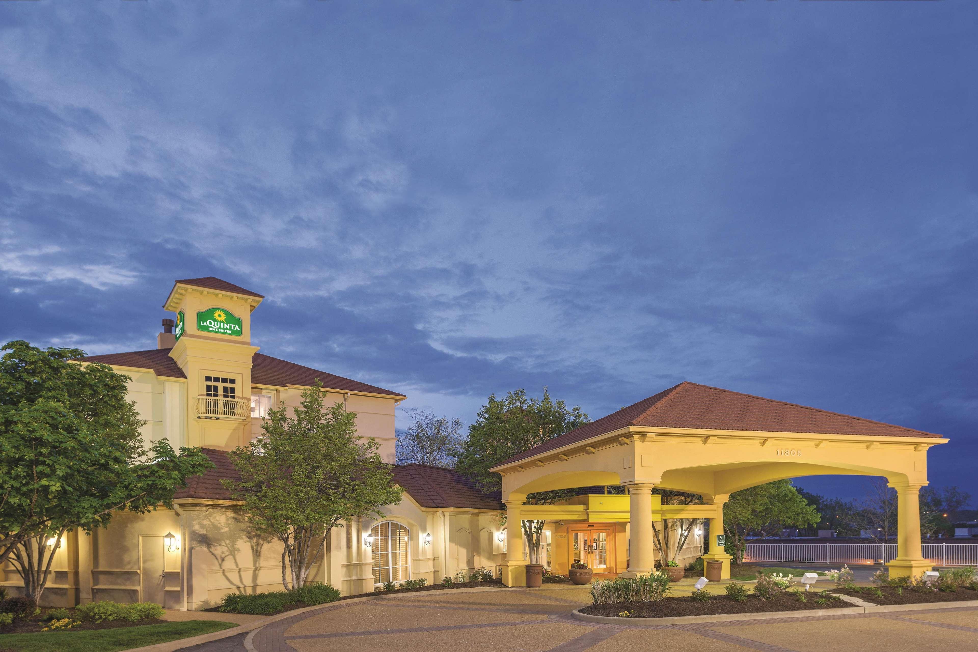 La Quinta By Wyndham St. Louis Westport Hotel Maryland Heights Eksteriør billede