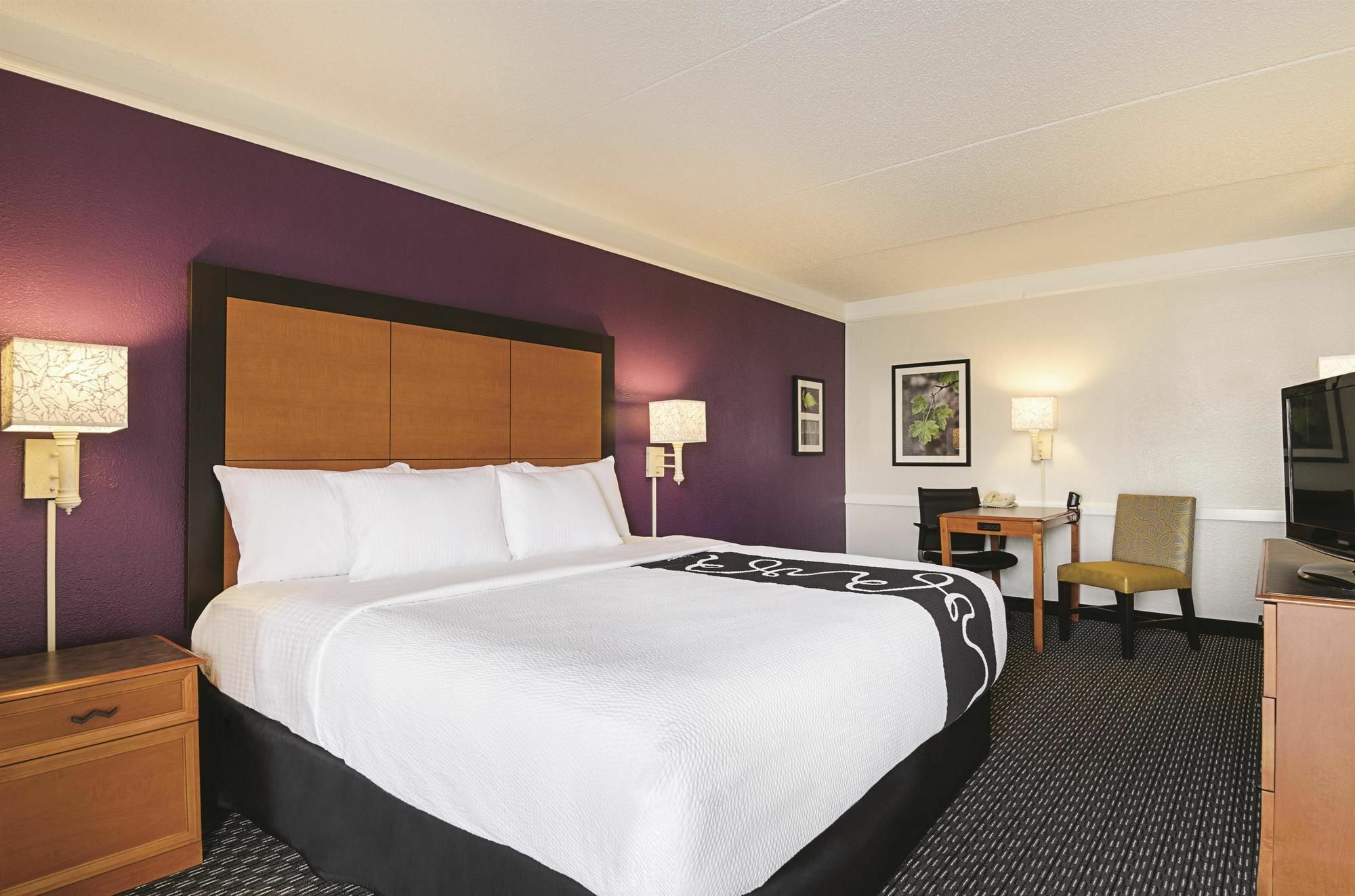 La Quinta By Wyndham St. Louis Westport Hotel Maryland Heights Eksteriør billede